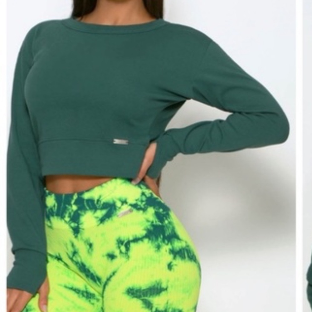 Bombshell Sportswear long sleeve crop open back Twist size Small BLACK - Picture 8 of 8